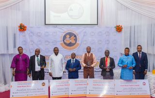 Grand Mentor Awardees with the Sponsors, Savannah Energy Ltd Staff on Red Carpet Photo Session